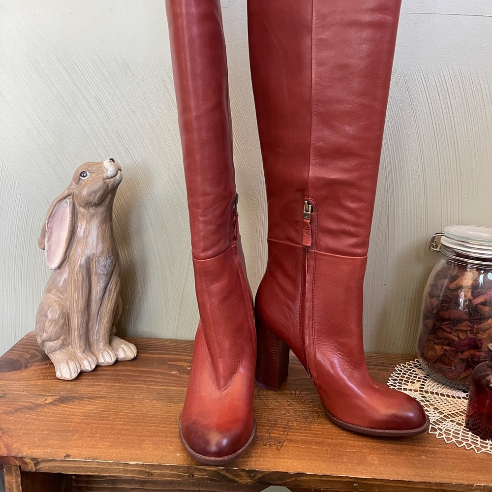 Sam Edelman thigh high  boot, size 8.5. Worn once.
